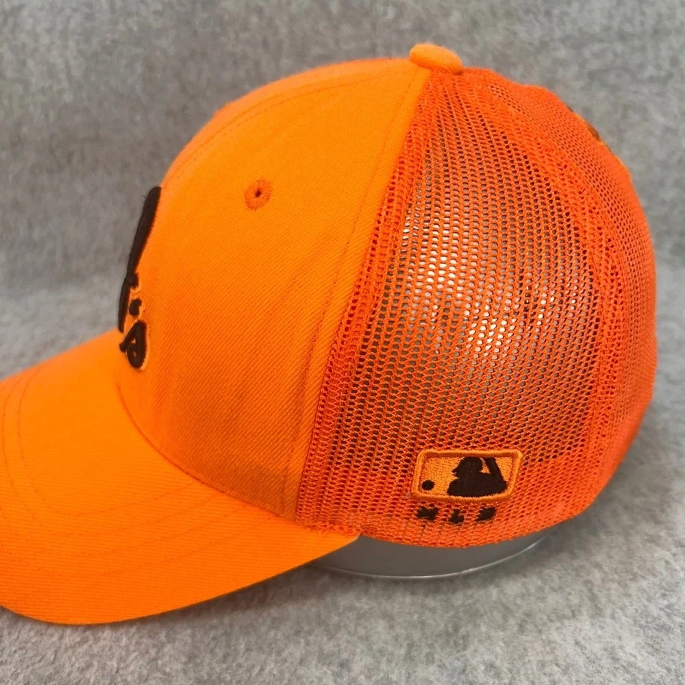 O's Script Mens Orange MLB Trucker Hat Mesh Snapback OSFM
